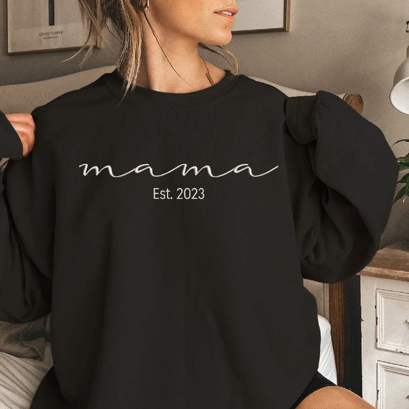 Trendy Embroidered Mama Sweatshirt, Unique Mothers Day Gift for New Mamas, Customizable with Est Year, ES019