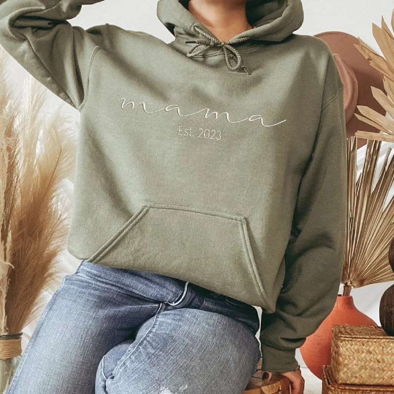 Trendy Embroidered Mama Sweatshirt, Unique Mothers Day Gift for New Mamas, Customizable with Est Year, ES019