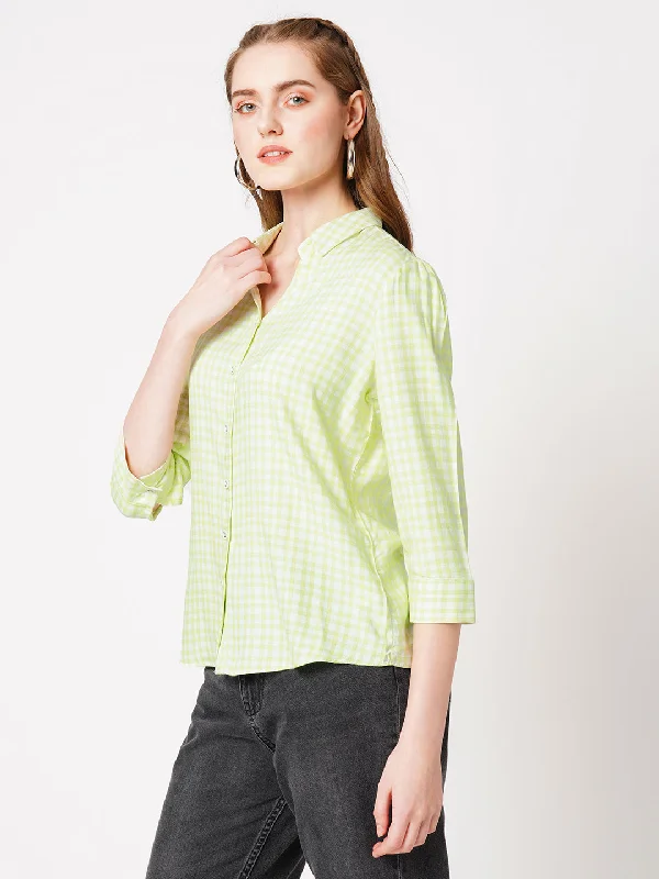 Women Comfortable Checks Casual Shirt