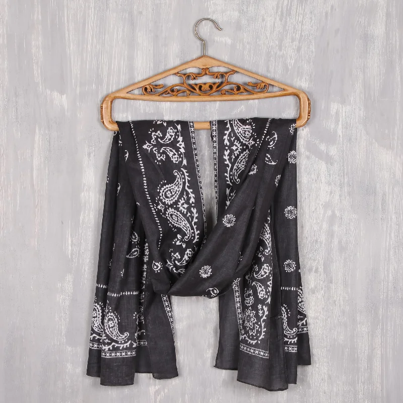 Paisley Charcoal Paisley Print Cotton Shawl in Charcoal from India